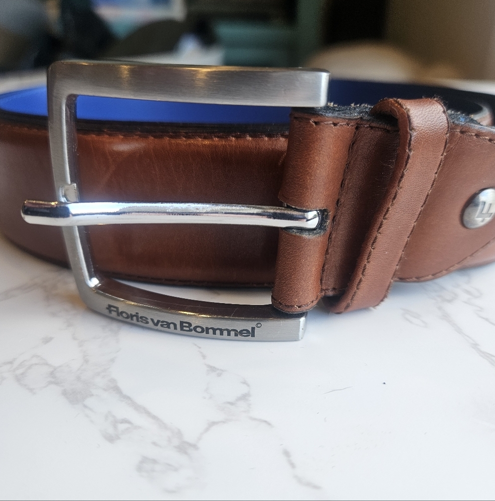 Floris van Bommel Dark Tan Cognac Leather Belt 105 cm